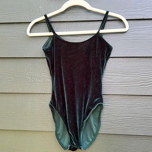 Crushed Velvet Leo